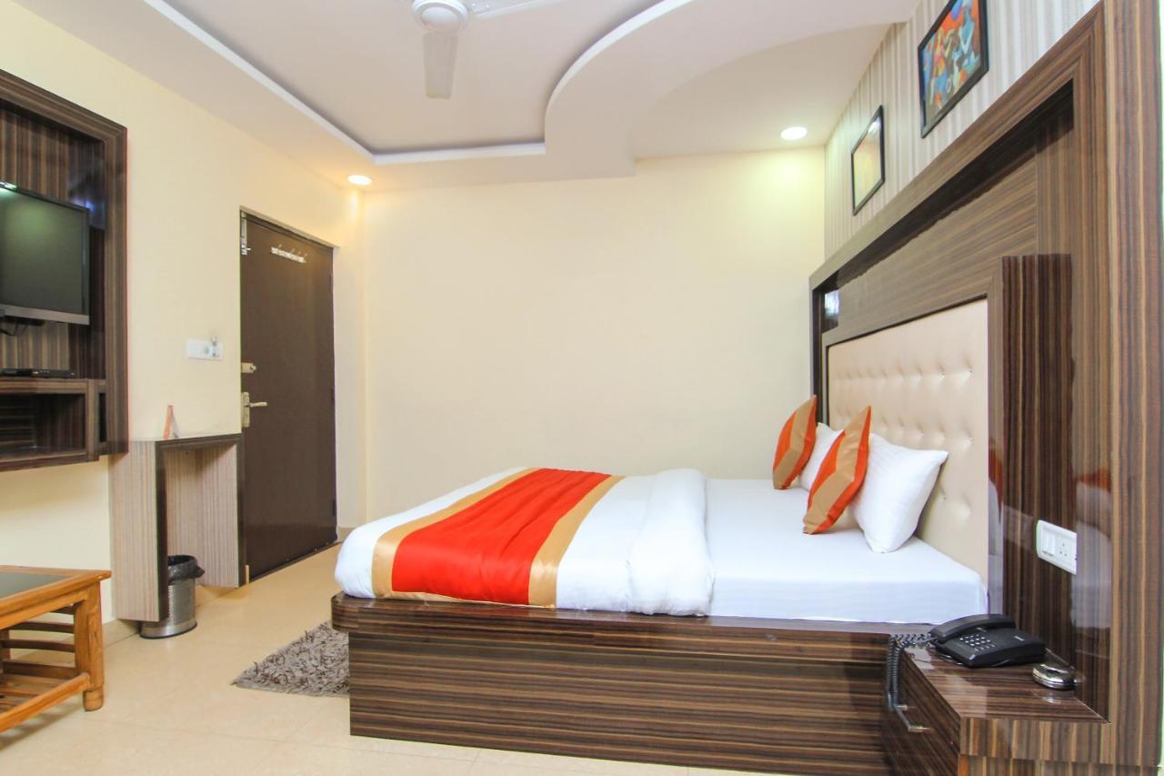 OYO 8883 Hotel Comfort Zone Lucknow Eksteriør bilde