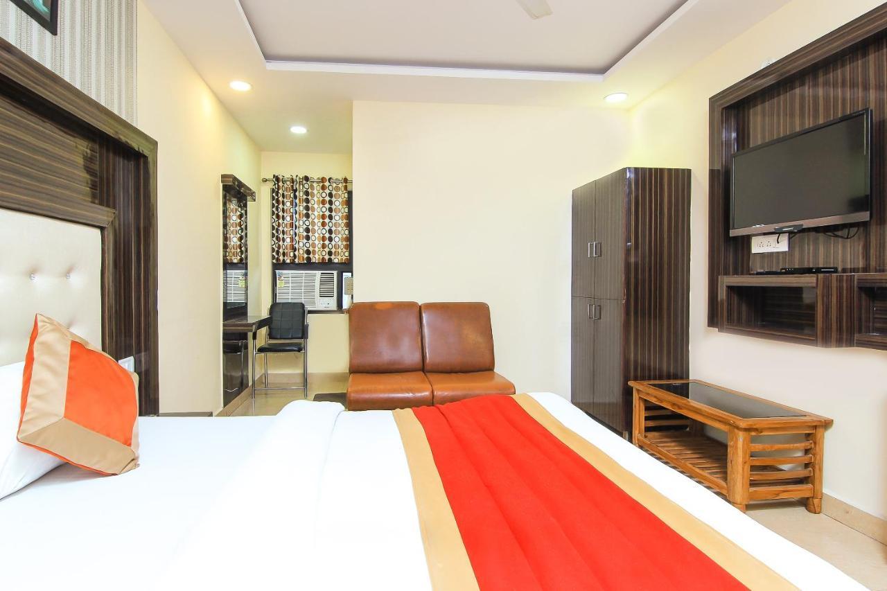 OYO 8883 Hotel Comfort Zone Lucknow Eksteriør bilde