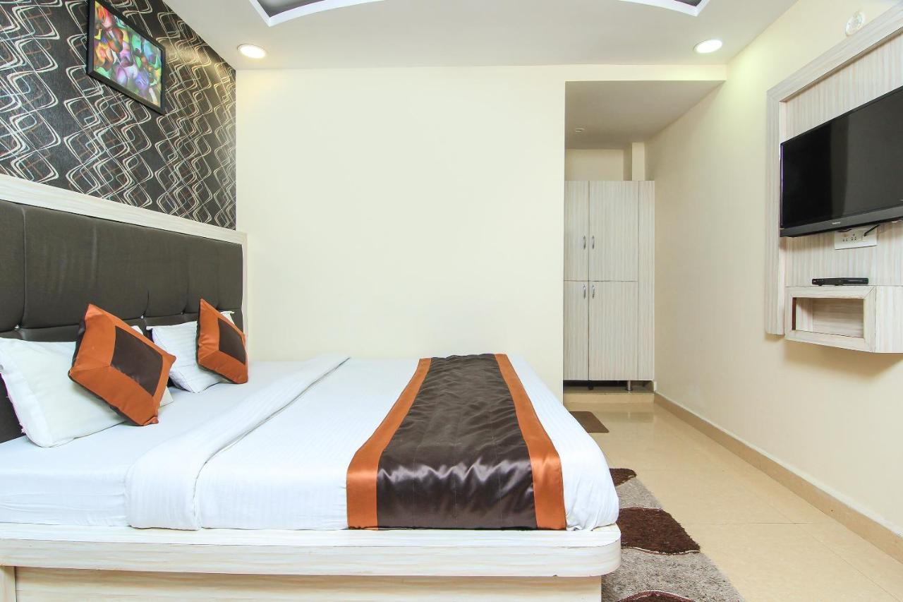OYO 8883 Hotel Comfort Zone Lucknow Eksteriør bilde